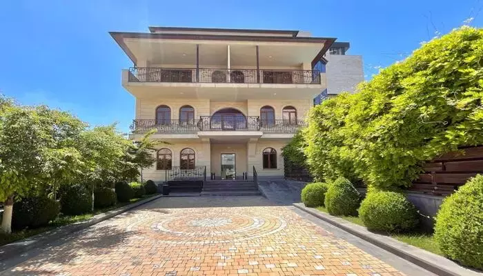 هتل بین هتل ایروان