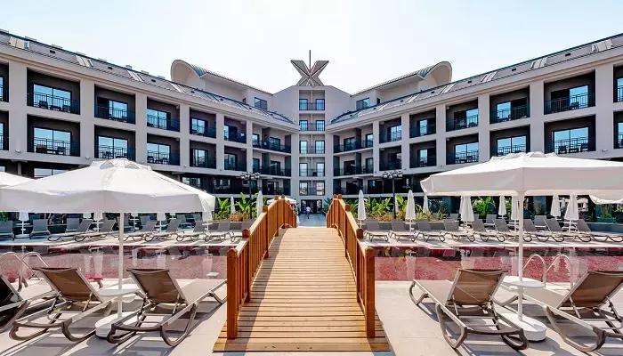 هتل د ایکس هتل بلک