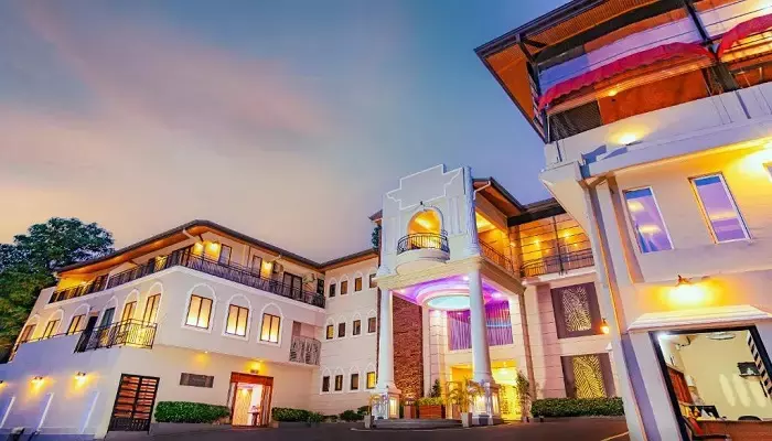 هتل رویال کلاسیک کندی